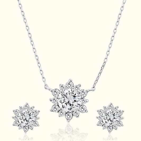 Zircon Solitaire Silver Pendant with Chain and Earrings